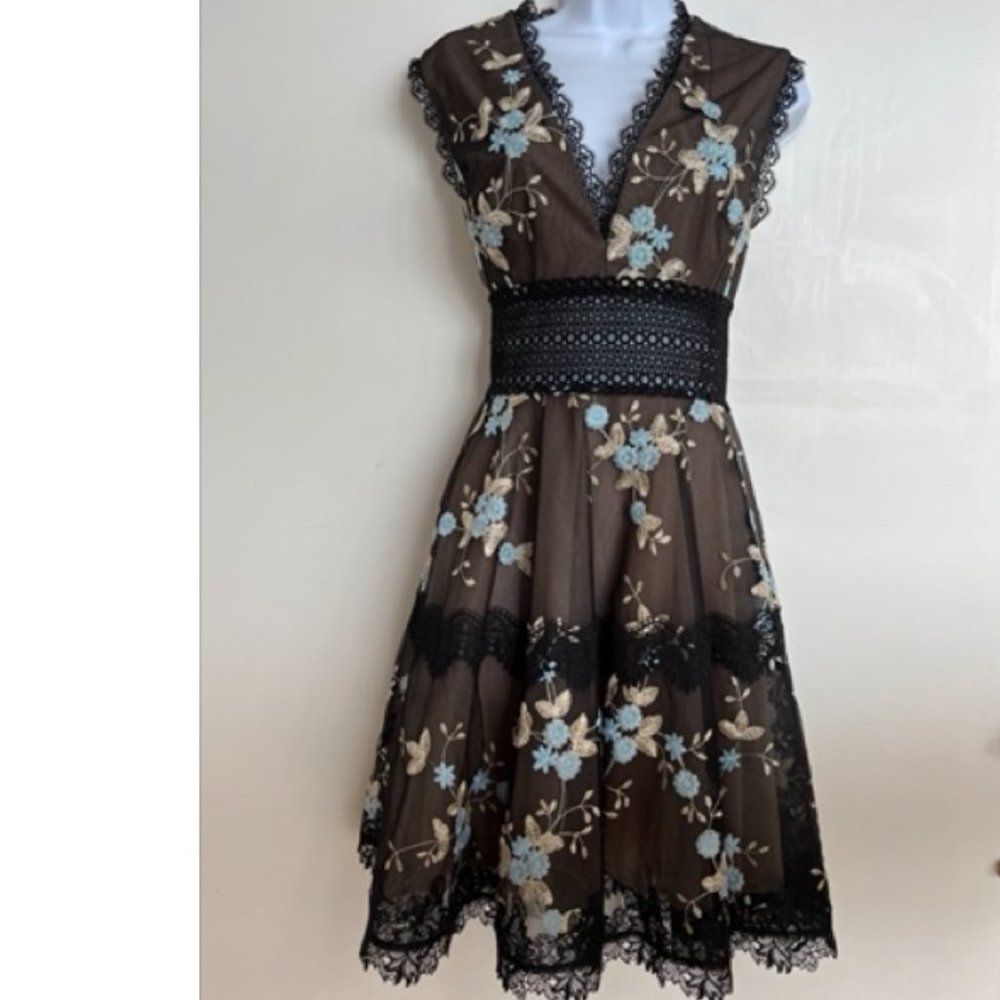 Bronx & Banco Swing Dress - Size 10